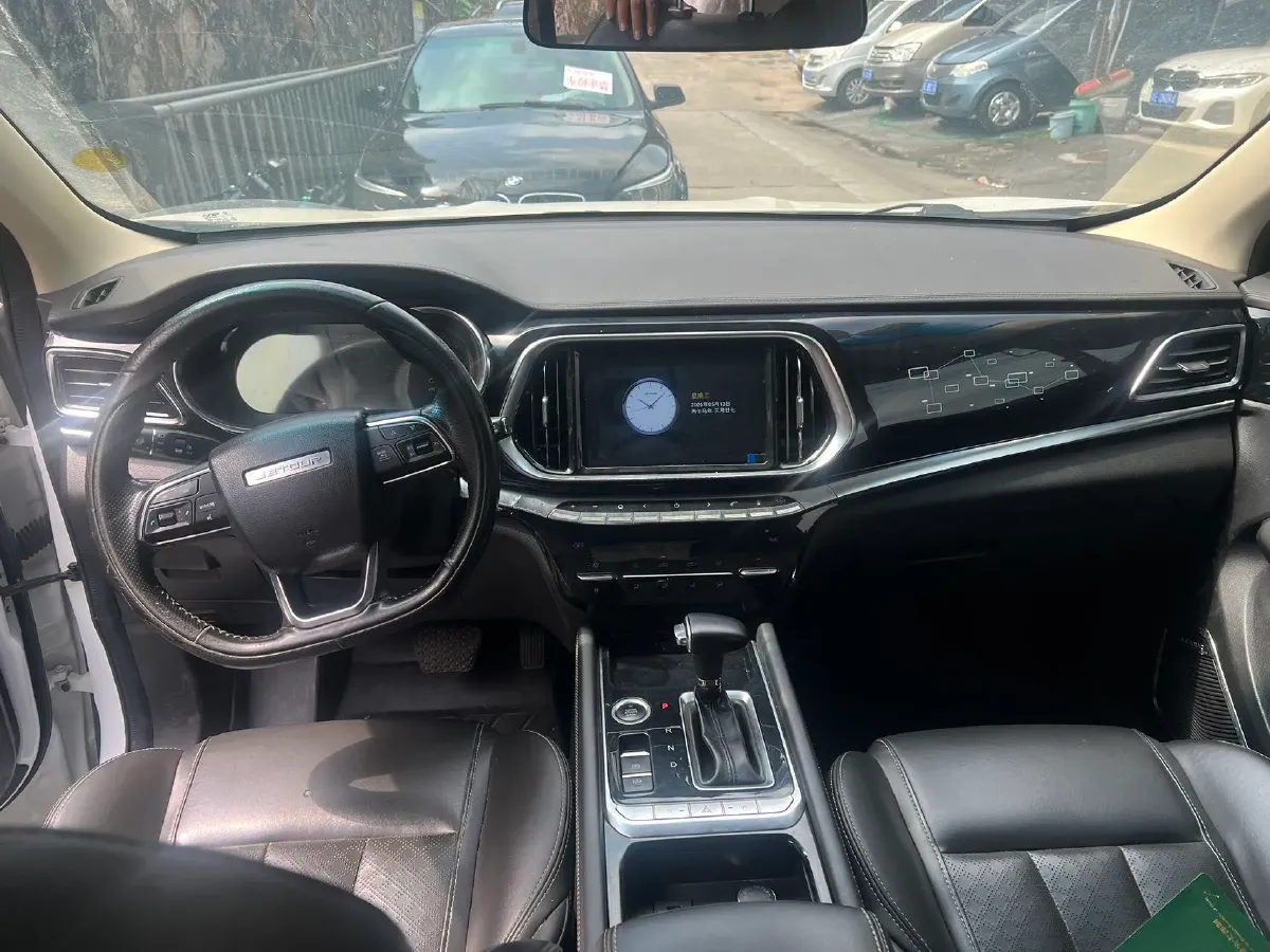 2019 Jetour X90 1.5T 147HP L4 8AT,autocango,china used car exporter,china ev exporter,chinese used car exporter,chinese used ev exporter