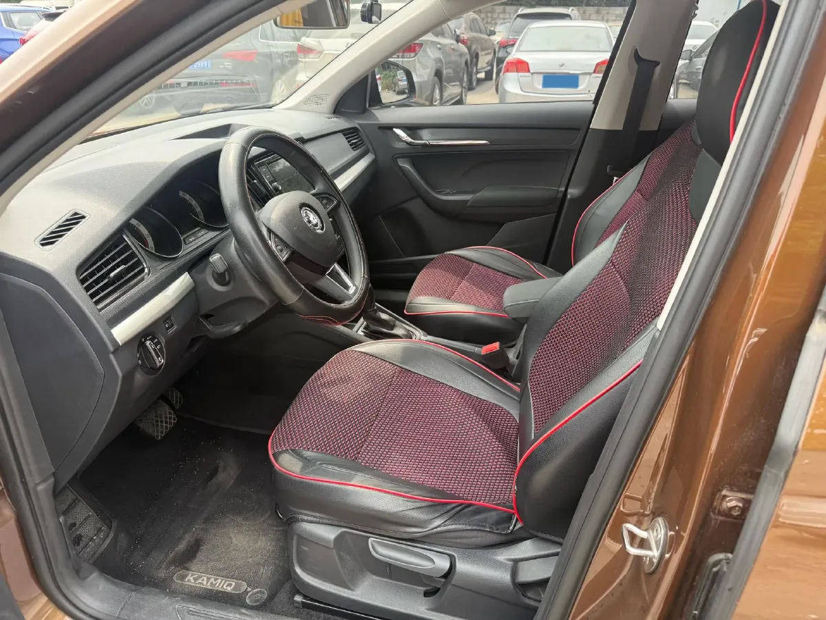 2018 Skoda Rapid Spaceback 1.4T 131HP L4 7DCT,autocango,china used car exporter,china ev exporter,chinese used car exporter,chinese used ev exporter
