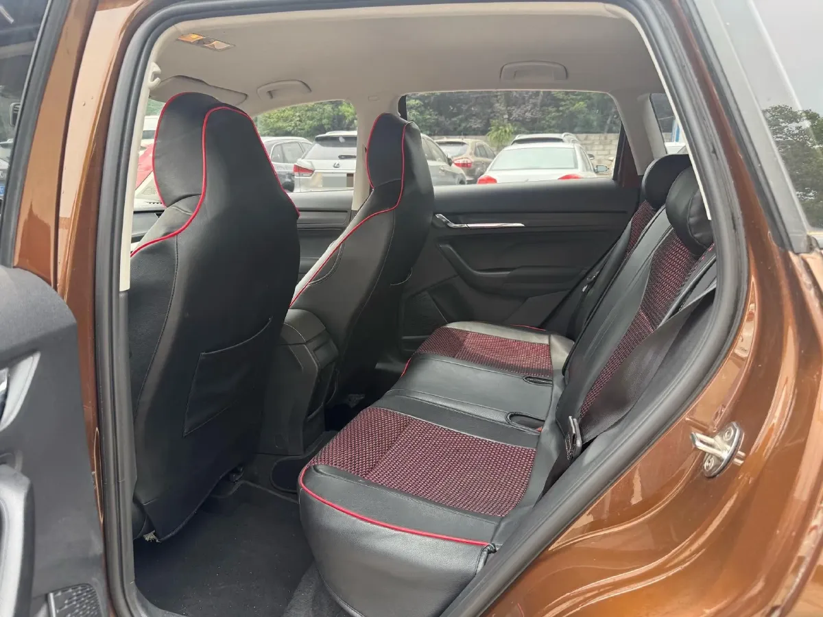2018 Skoda Rapid Spaceback 1.4T 131HP L4 7DCT,autocango,china used car exporter,china ev exporter,chinese used car exporter,chinese used ev exporter