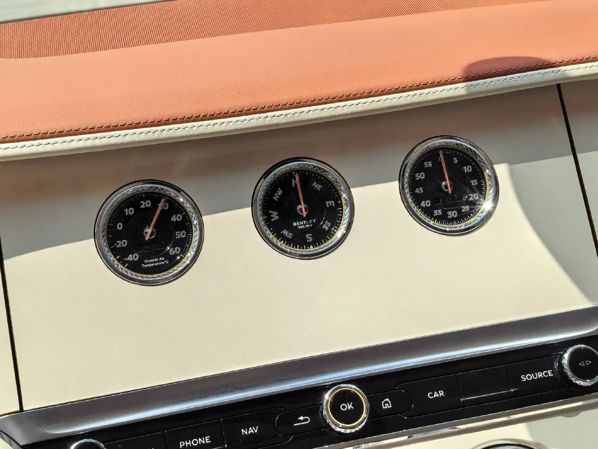 2022 Bentley Continental 6.0T 635HP W12 8DCT,autocango,china used car exporter,china ev exporter,chinese used car exporter,chinese used ev exporter