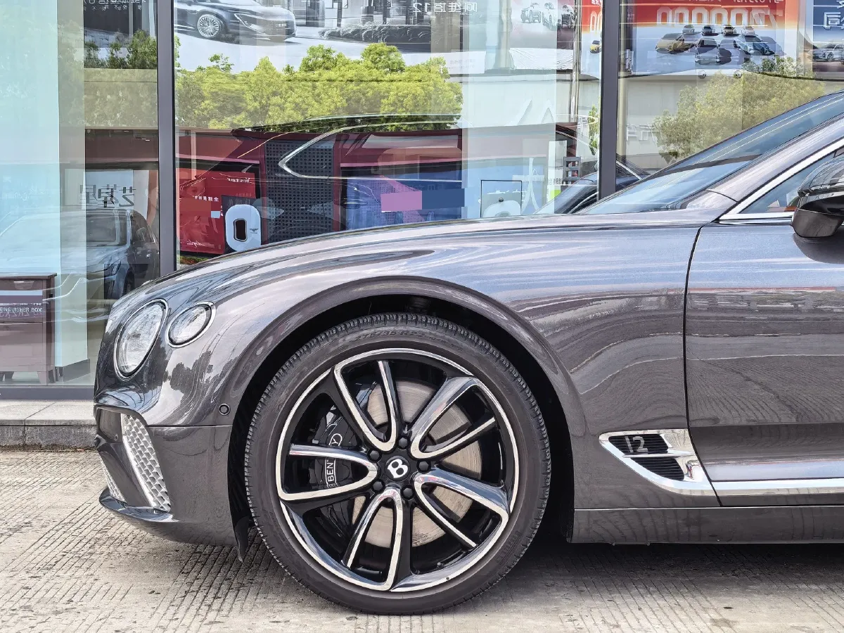 2022 Bentley Continental 6.0T 635HP W12 8DCT,autocango,china used car exporter,china ev exporter,chinese used car exporter,chinese used ev exporter