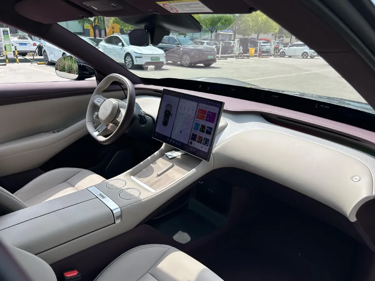 2025 MI YU7 BEV 96.3KWH,autocango,china used car exporter,china ev exporter,chinese used car exporter,chinese used ev exporter