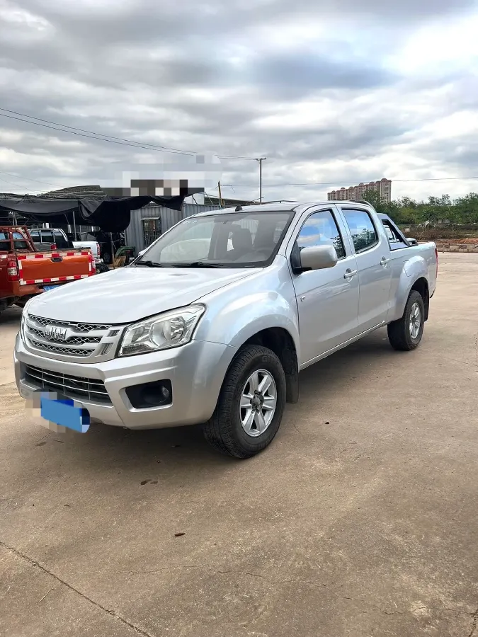 2018 Isuzu LingTuo 2.5T 129HP L4 6MT,autocango,china used car exporter,china ev exporter,chinese used car exporter,chinese used ev exporter