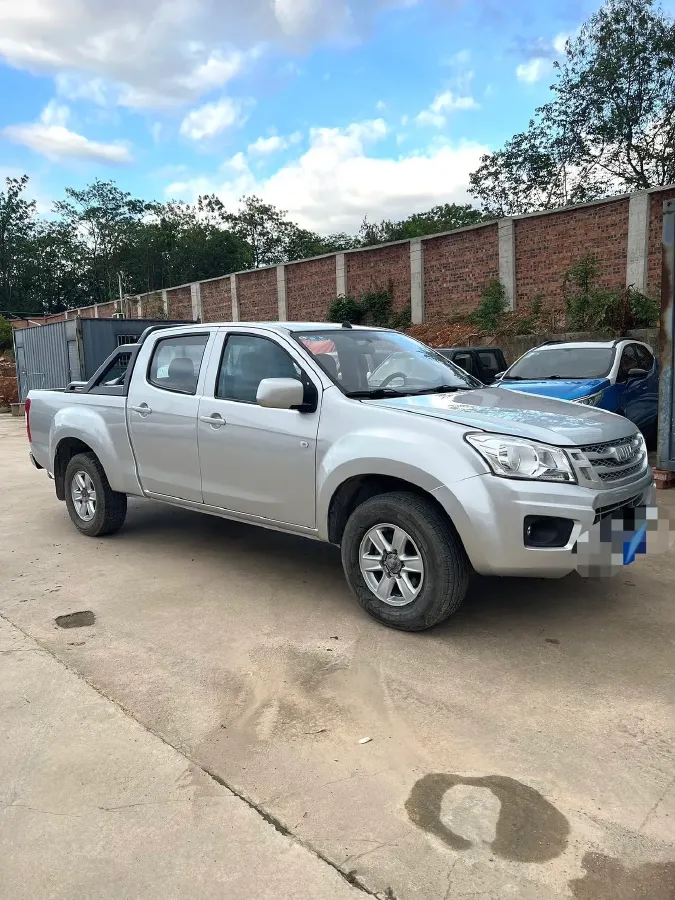 2018 Isuzu LingTuo 2.5T 129HP L4 6MT,autocango,china used car exporter,china ev exporter,chinese used car exporter,chinese used ev exporter