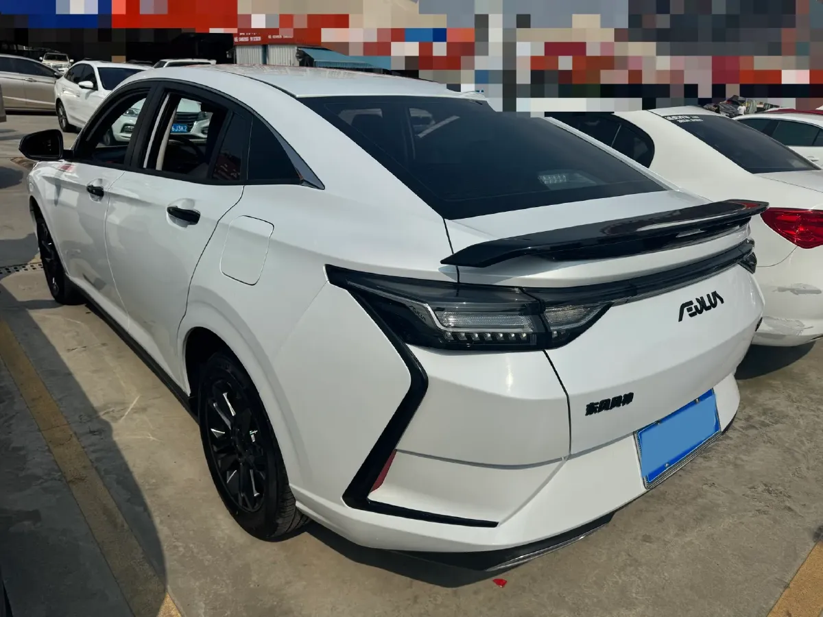 2024 DongFeng Aeolus YiXuan 1.5L 125HP L4 6DCT,autocango,china used car exporter,china ev exporter,chinese used car exporter,chinese used ev exporter
