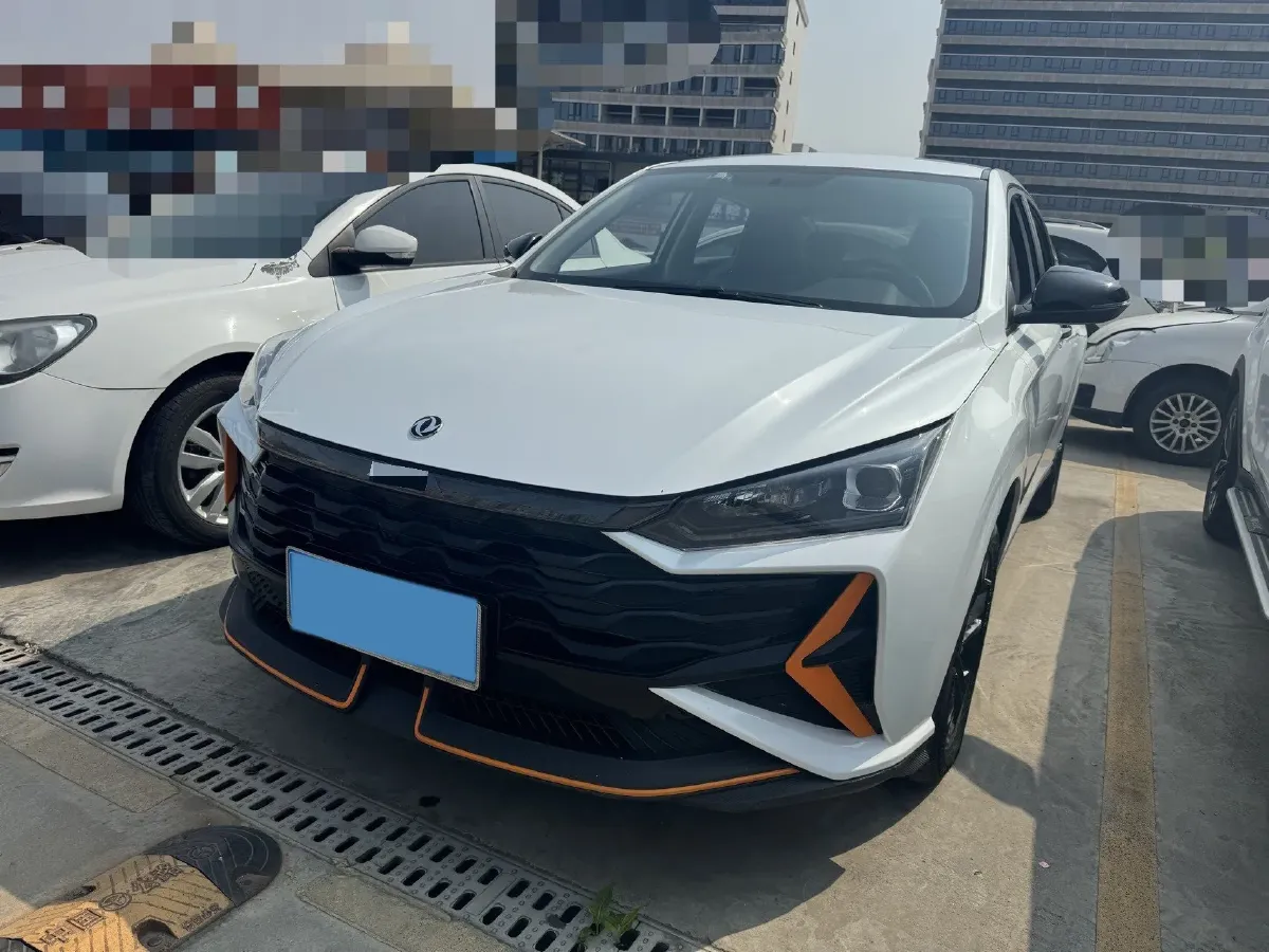 2024 DongFeng Aeolus YiXuan 1.5L 125HP L4 6DCT,autocango,china used car exporter,china ev exporter,chinese used car exporter,chinese used ev exporter