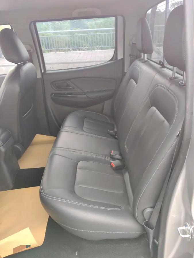 2021 Dongfeng RuiQi 2.4T 165HP L4 5MT,autocango,china used car exporter,china ev exporter,chinese used car exporter,chinese used ev exporter
