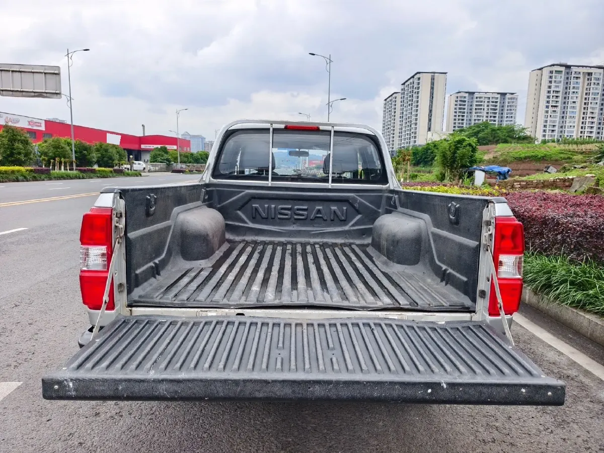 2021 Dongfeng RuiQi 2.4T 165HP L4 5MT,autocango,china used car exporter,china ev exporter,chinese used car exporter,chinese used ev exporter