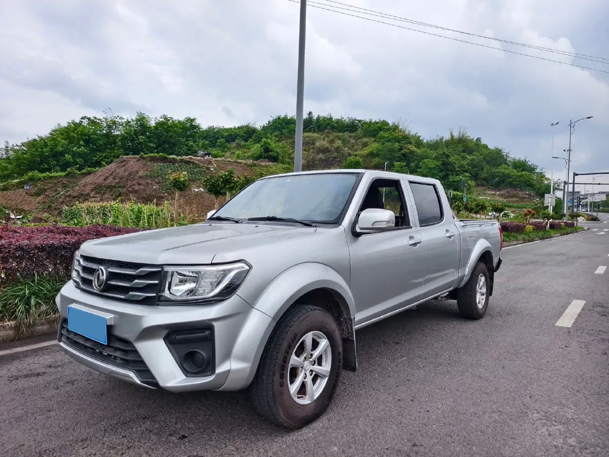 2021 Dongfeng RuiQi 2.4T 165HP L4 5MT,autocango,china used car exporter,china ev exporter,chinese used car exporter,chinese used ev exporter