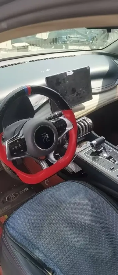 2022 Hycan Z03 BEV 64.23KWH,autocango,china used car exporter,china ev exporter,chinese used car exporter,chinese used ev exporter