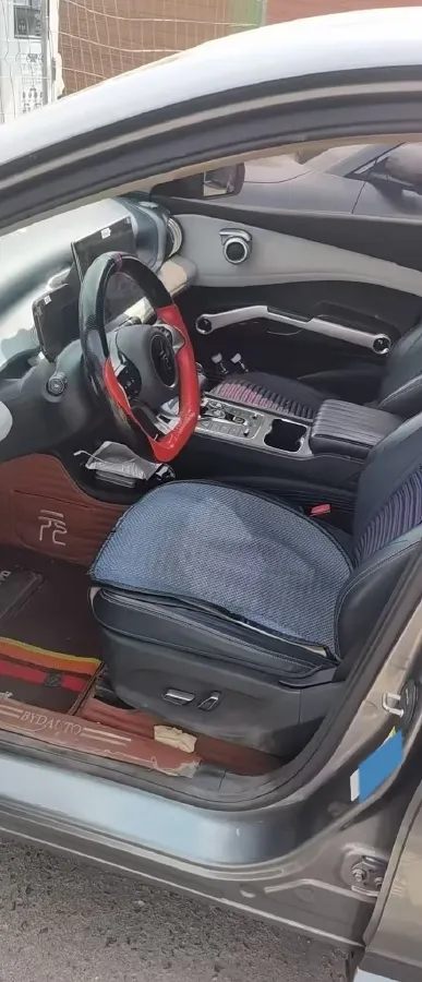 2022 Hycan Z03 BEV 64.23KWH,autocango,china used car exporter,china ev exporter,chinese used car exporter,chinese used ev exporter