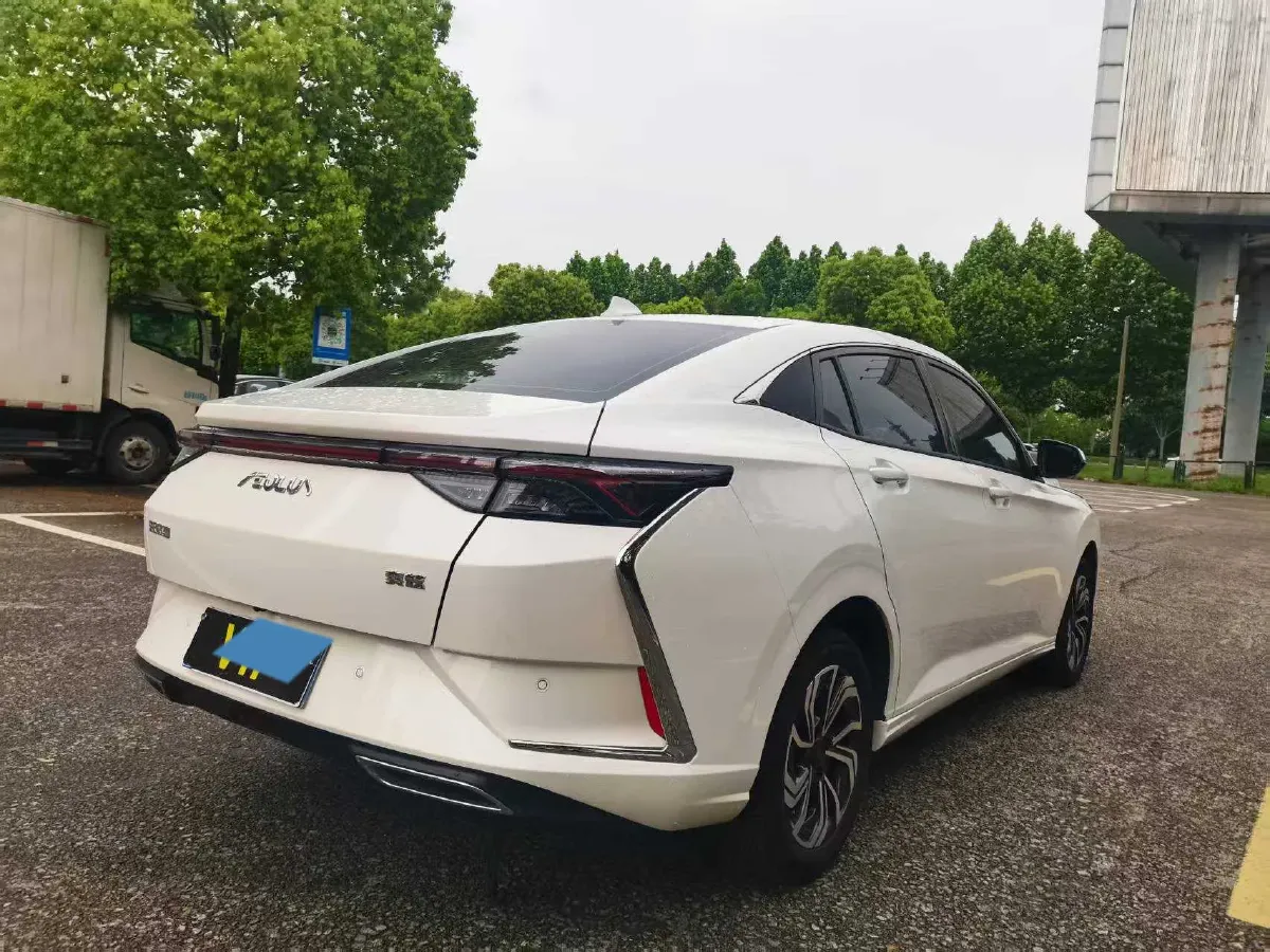 2021 DongFeng Aeolus YiXuan 1.5T 150HP L4 6DCT,autocango,china used car exporter,china ev exporter,chinese used car exporter,chinese used ev exporter