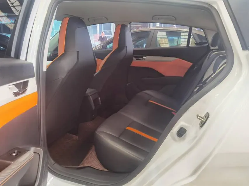 2023 DongFeng Aeolus YiXuan 1.5L 125HP L4 6DCT,autocango,china used car exporter,china ev exporter,chinese used car exporter,chinese used ev exporter