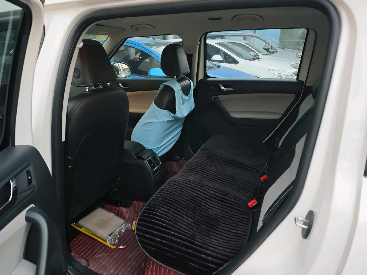 2016 Skoda Yeti 1.4T 150HP L4 7DCT,autocango,china used car exporter,china ev exporter,chinese used car exporter,chinese used ev exporter
