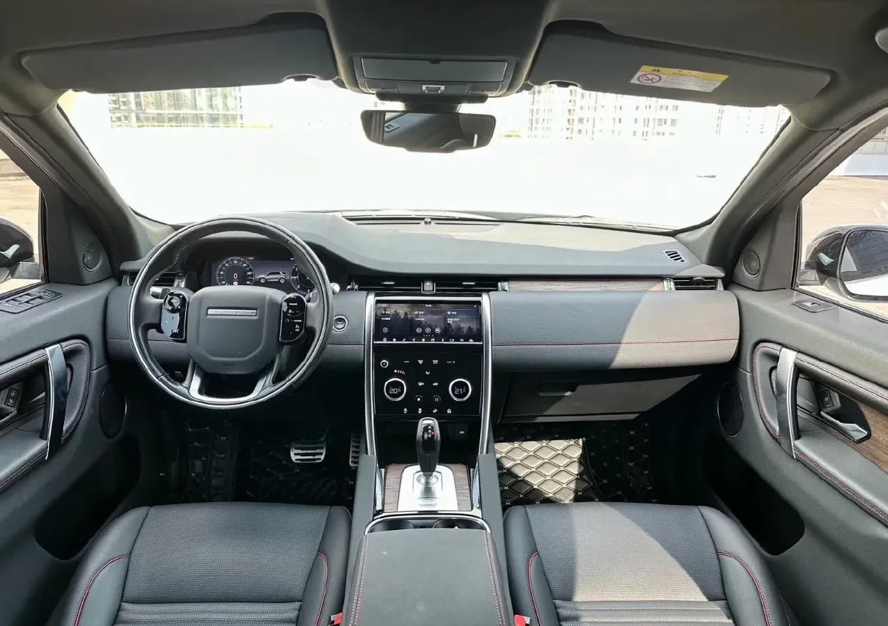 2020 Land Rover Discovery Sport 2.0T 249HP L4 9AT,autocango,china used car exporter,china ev exporter,chinese used car exporter,chinese used ev exporter