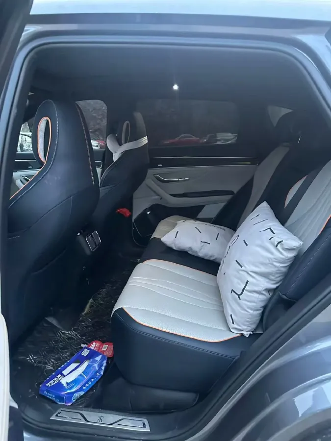 2022 Hyundai Tucson 2.0L 150HP L4 6AT Hybrid,autocango,china used car exporter,china ev exporter,chinese used car exporter,chinese used ev exporter