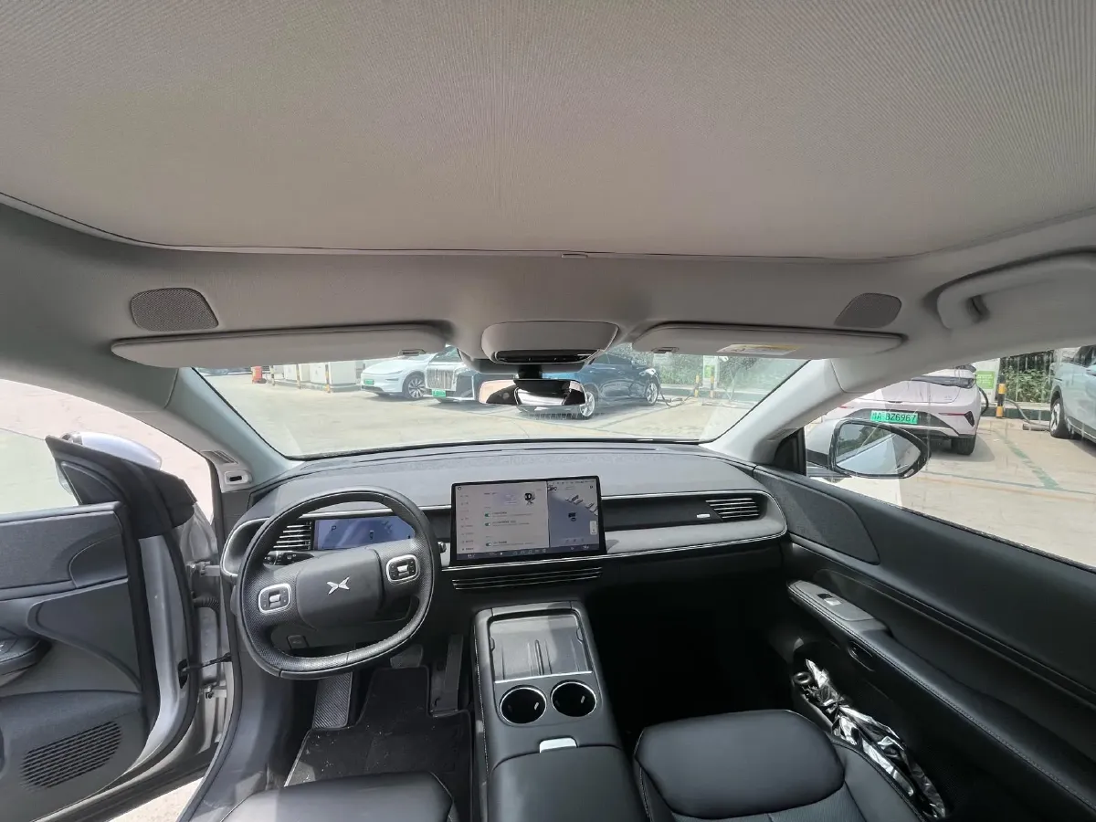 2023 Xpeng G6 BEV 87.5KWH,autocango,china used car exporter,china ev exporter,chinese used car exporter,chinese used ev exporter