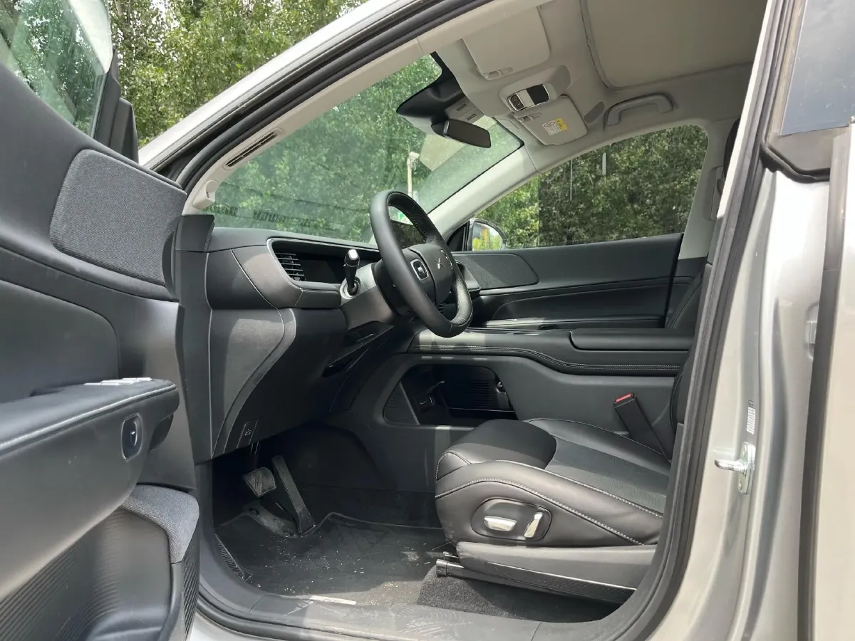 2023 Xpeng G6 BEV 87.5KWH,autocango,china used car exporter,china ev exporter,chinese used car exporter,chinese used ev exporter
