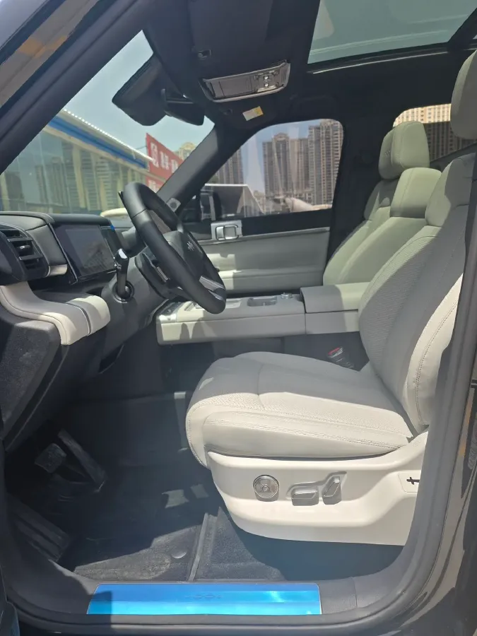 2025 FangChengBao Tai 7 1.5T 156HP L4 E-CVT PHEV,autocango,china used car exporter,china ev exporter,chinese used car exporter,chinese used ev exporter