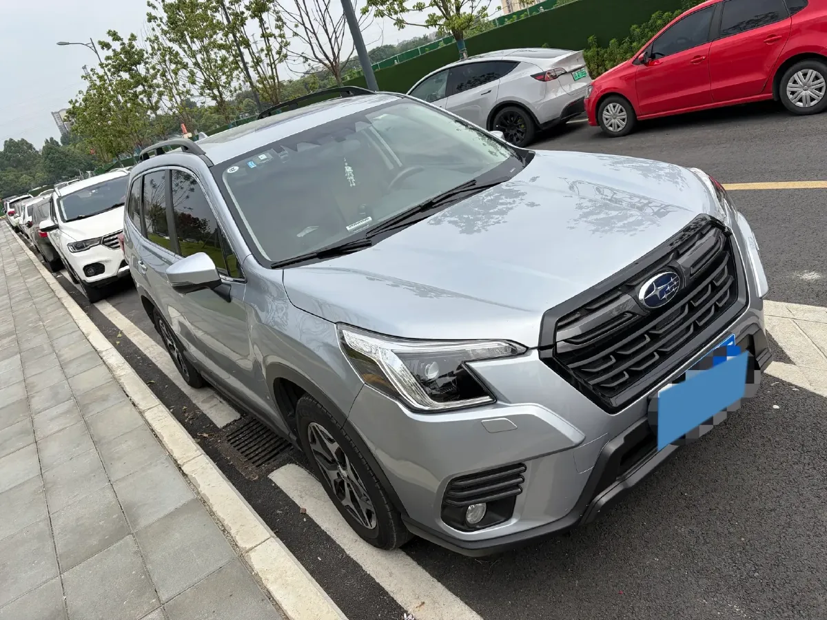 2022 Subaru Forester 2.0L 154HP H4 CVT,autocango,china used car exporter,china ev exporter,chinese used car exporter,chinese used ev exporter