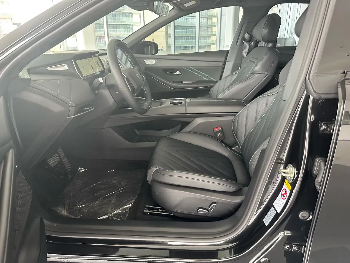 2025 Deepal SL03 1.5L 95HP L4 REEV 18.99KWH,autocango,china used car exporter,china ev exporter,chinese used car exporter,chinese used ev exporter