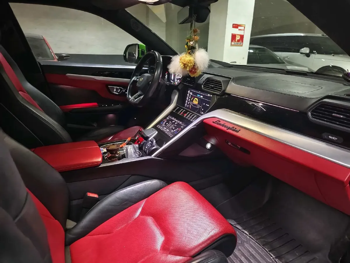 2018 Lamborghini Urus 4.0T 650HP V8 8AT,autocango,china used car exporter,china ev exporter,chinese used car exporter,chinese used ev exporter