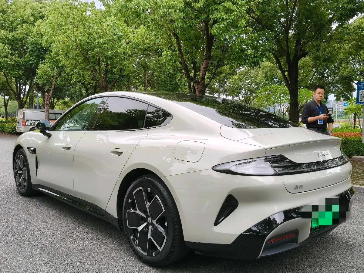 2024 MI SU7 BEV 73.6KWH,autocango,china used car exporter,china ev exporter,chinese used car exporter,chinese used ev exporter