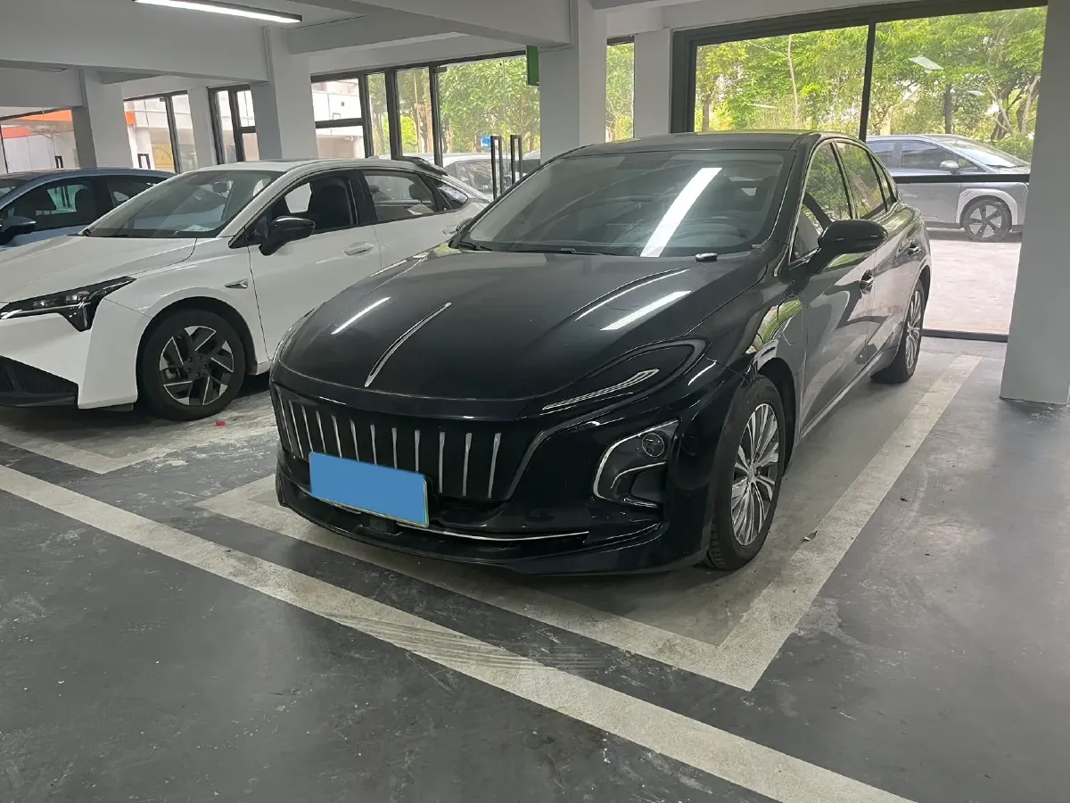 2024 HongQi E-QM5 BEV 60KWH,autocango,china used car exporter,china ev exporter,chinese used car exporter,chinese used ev exporter