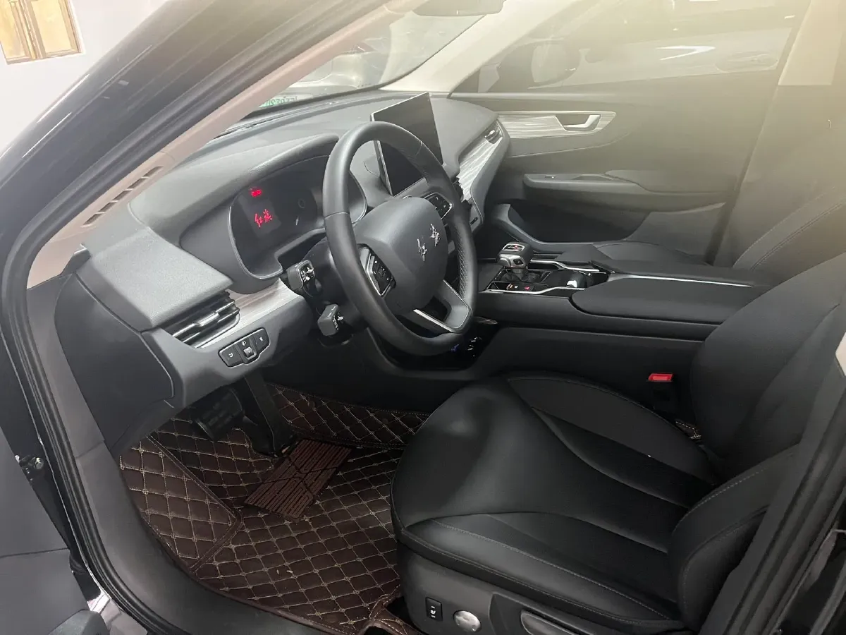 2024 HongQi E-QM5 BEV 60KWH,autocango,china used car exporter,china ev exporter,chinese used car exporter,chinese used ev exporter