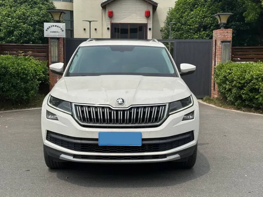2018 Skoda Kodiak 1.8T 180HP L4 7DCT,autocango,china used car exporter,china ev exporter,chinese used car exporter,chinese used ev exporter