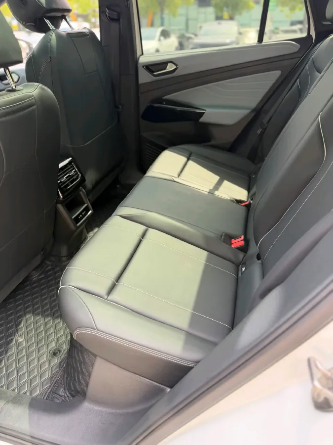 2024 Volkswagen ID.4 X BEV 52.8KWH,autocango,china used car exporter,china ev exporter,chinese used car exporter,chinese used ev exporter