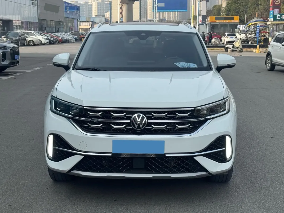 2023 Volkswagen Tayron X 2.0T 186HP L4 7DCT,autocango,china used car exporter,china ev exporter,chinese used car exporter,chinese used ev exporter