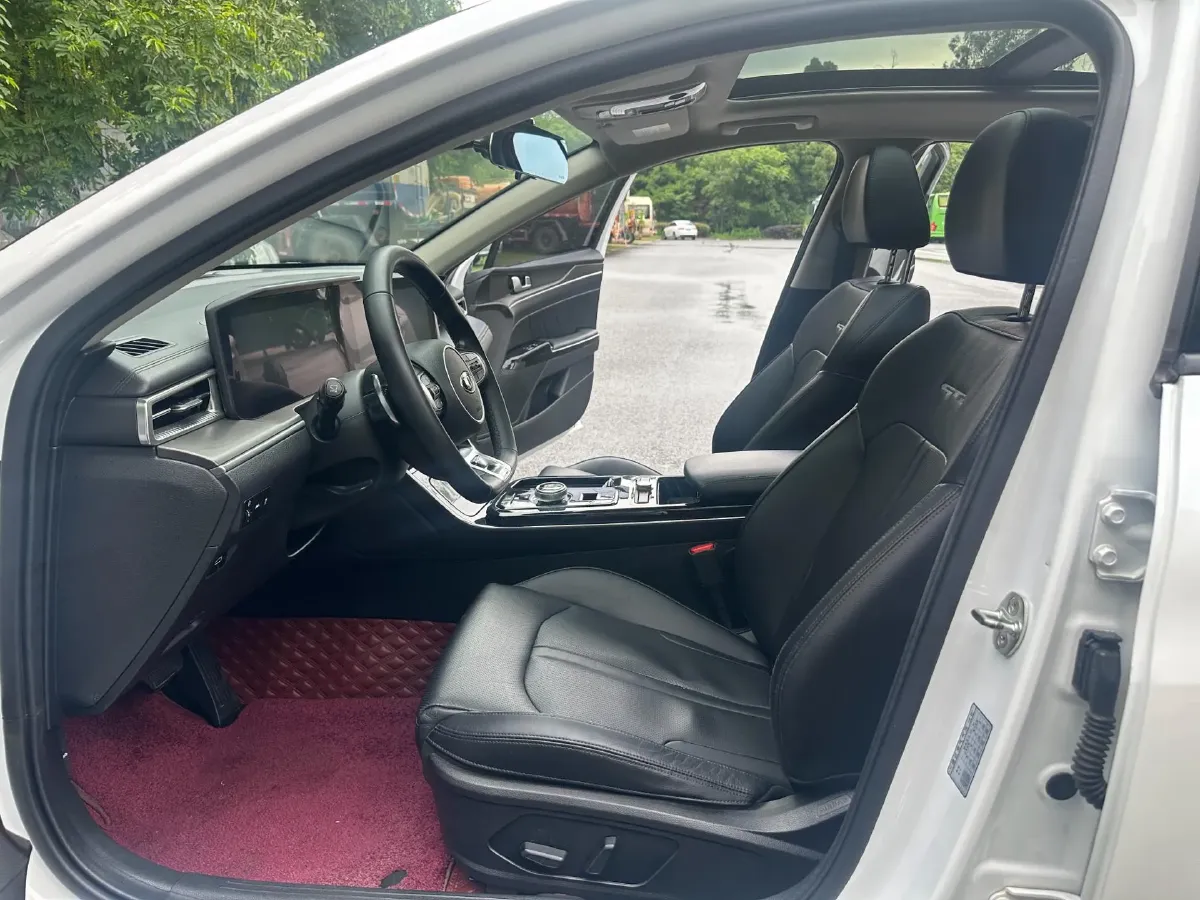2020 Kia K5 2.0T 240HP L4 8AT,autocango,china used car exporter,china ev exporter,chinese used car exporter,chinese used ev exporter