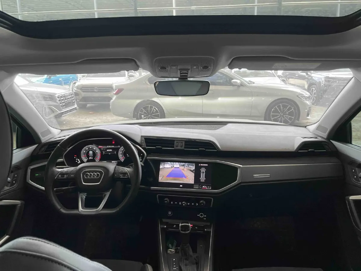 2022 Audi Q3 1.4T 150HP L4 7DCT,autocango,china used car exporter,china ev exporter,chinese used car exporter,chinese used ev exporter