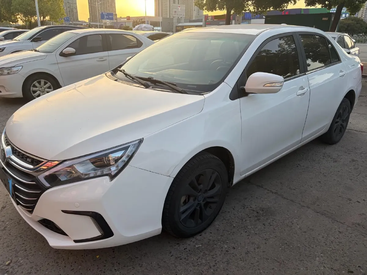 2017 BYD Qin 1.5T 154HP L4 6DCT PHEV,autocango,china used car exporter,china ev exporter,chinese used car exporter,chinese used ev exporter