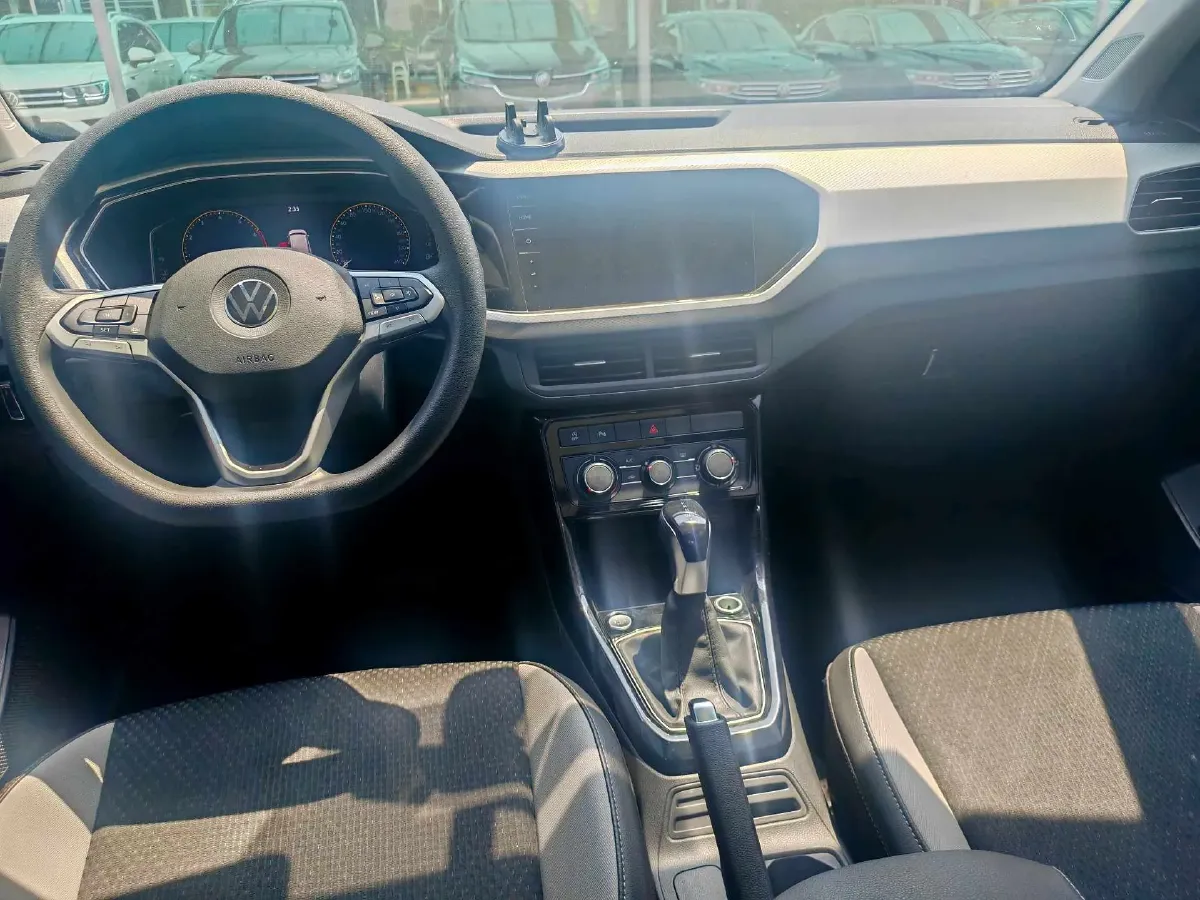 2023 Volkswagen Tacqua 1.2T 116HP L4 7DCT,autocango,china used car exporter,china ev exporter,chinese used car exporter,chinese used ev exporter