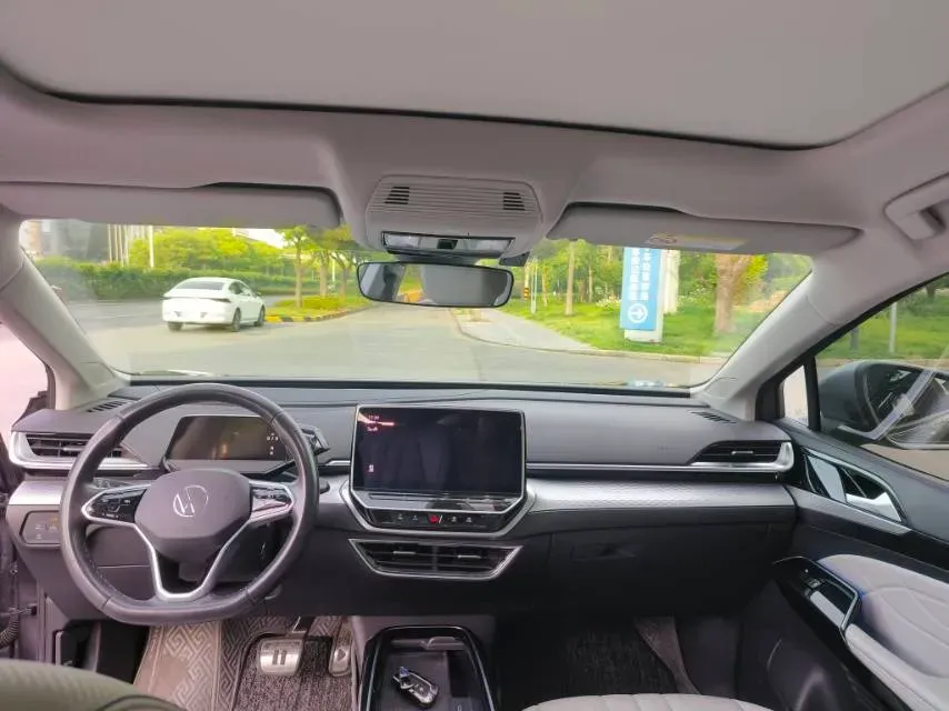2023 Volkswagen ID.6 X BEV 83.4KWH,autocango,china used car exporter,china ev exporter,chinese used car exporter,chinese used ev exporter