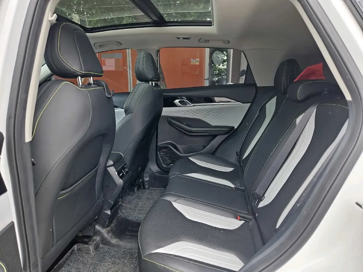 2022 Geely Coolray 1.5T 181HP L4 7DCT,autocango,china used car exporter,china ev exporter,chinese used car exporter,chinese used ev exporter