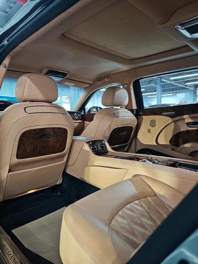 2017 Bentley Mulsanne 6.8T 513HP V8 8AT,autocango,china used car exporter,china ev exporter,chinese used car exporter,chinese used ev exporter