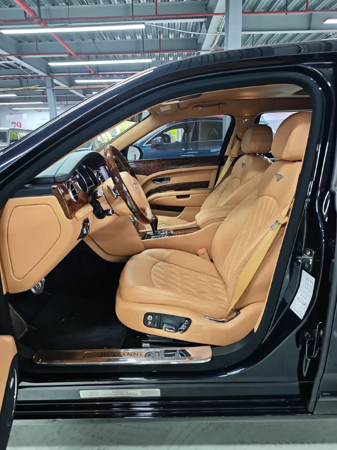 2017 Bentley Mulsanne 6.8T 513HP V8 8AT,autocango,china used car exporter,china ev exporter,chinese used car exporter,chinese used ev exporter