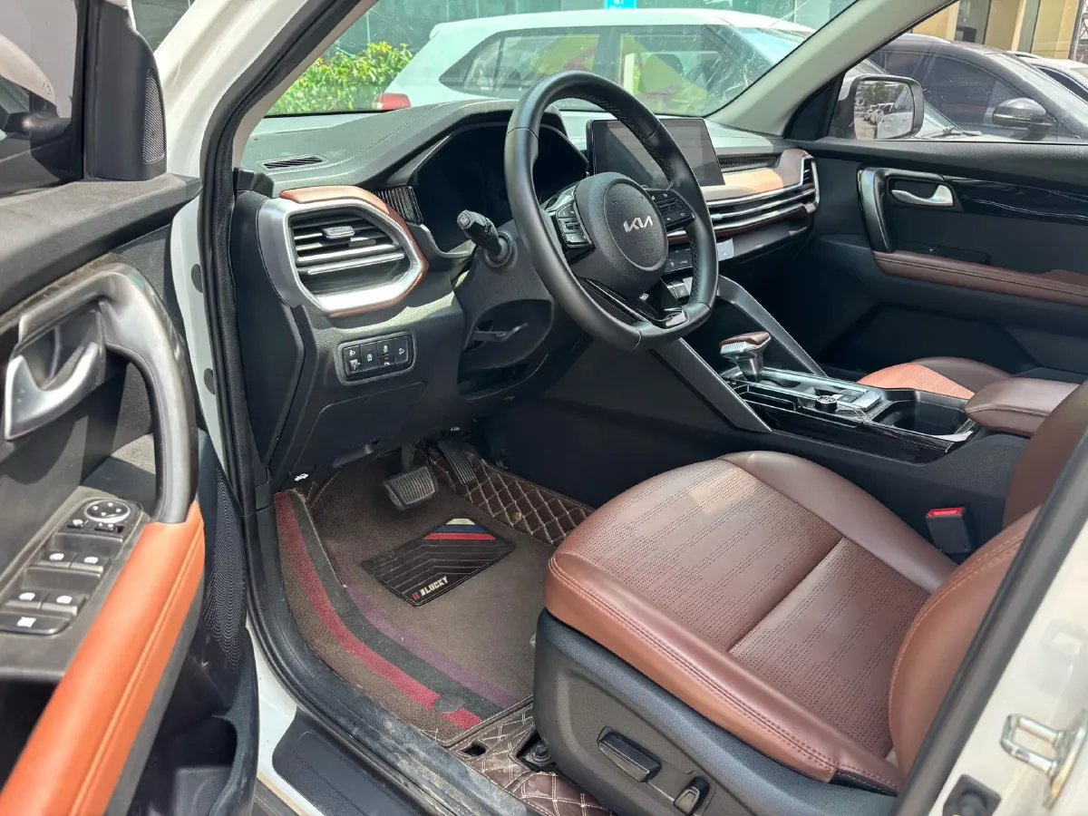 2021 Kia Sportage R 2.0L 161HP L4 6AT,autocango,china used car exporter,china ev exporter,chinese used car exporter,chinese used ev exporter