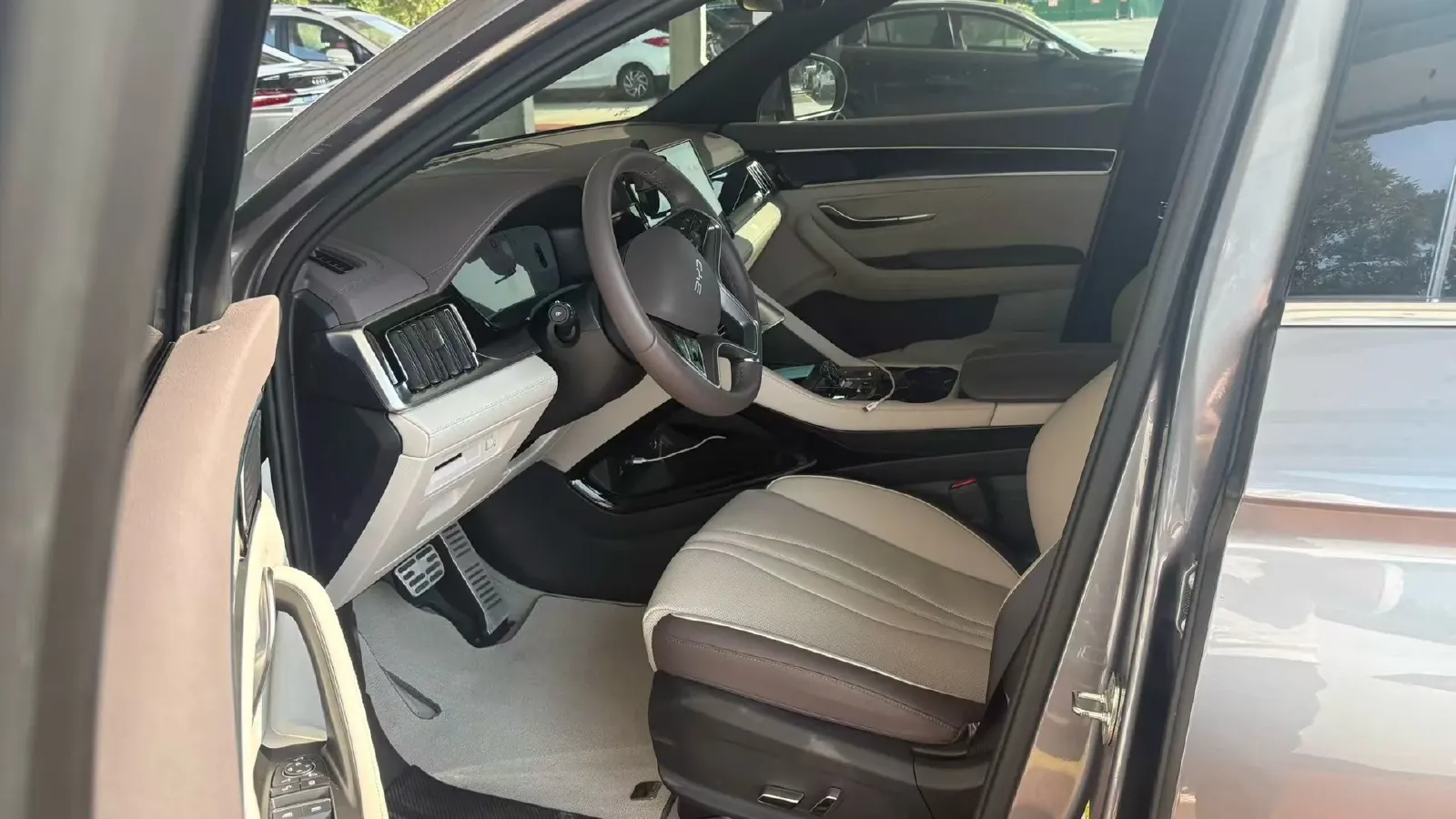 2025 BYD Song Plus 1.5L 101HP L4 E-CVT PHEV 18.3KWH,autocango,china used car exporter,china ev exporter,chinese used car exporter,chinese used ev exporter