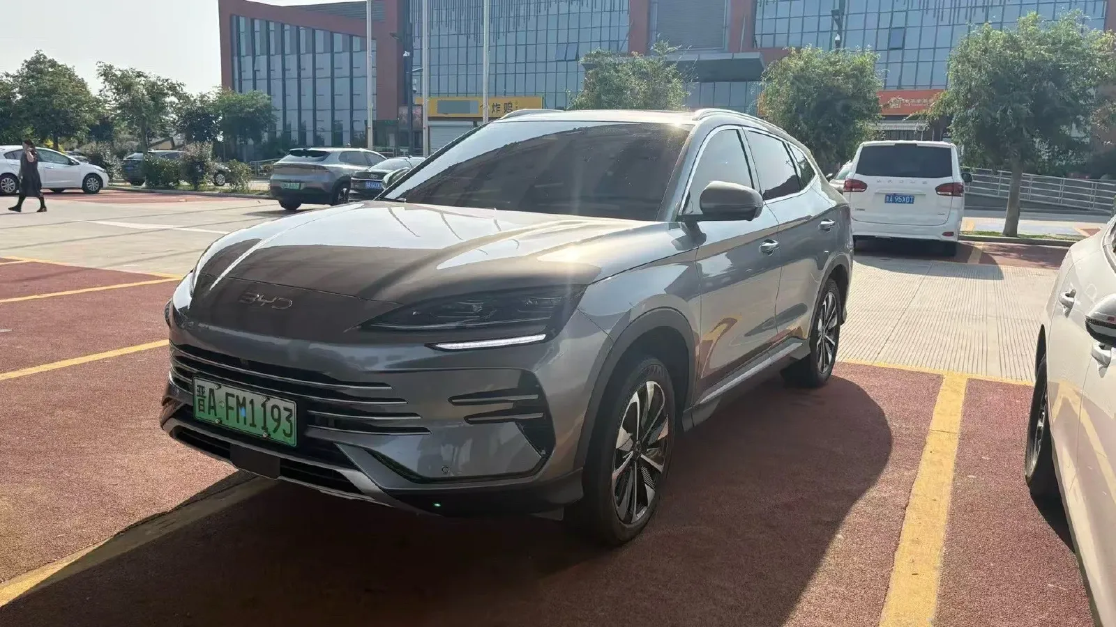 2025 BYD Song Plus 1.5L 101HP L4 E-CVT PHEV 18.3KWH,autocango,china used car exporter,china ev exporter,chinese used car exporter,chinese used ev exporter