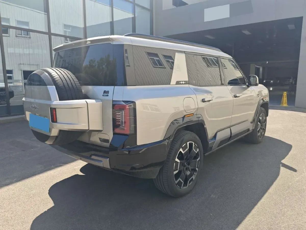2025 FangChengBao Bao 8 2.0T 245HP L4 E-CVT PHEV 36.8KWH,autocango,china used car exporter,china ev exporter,chinese used car exporter,chinese used ev exporter