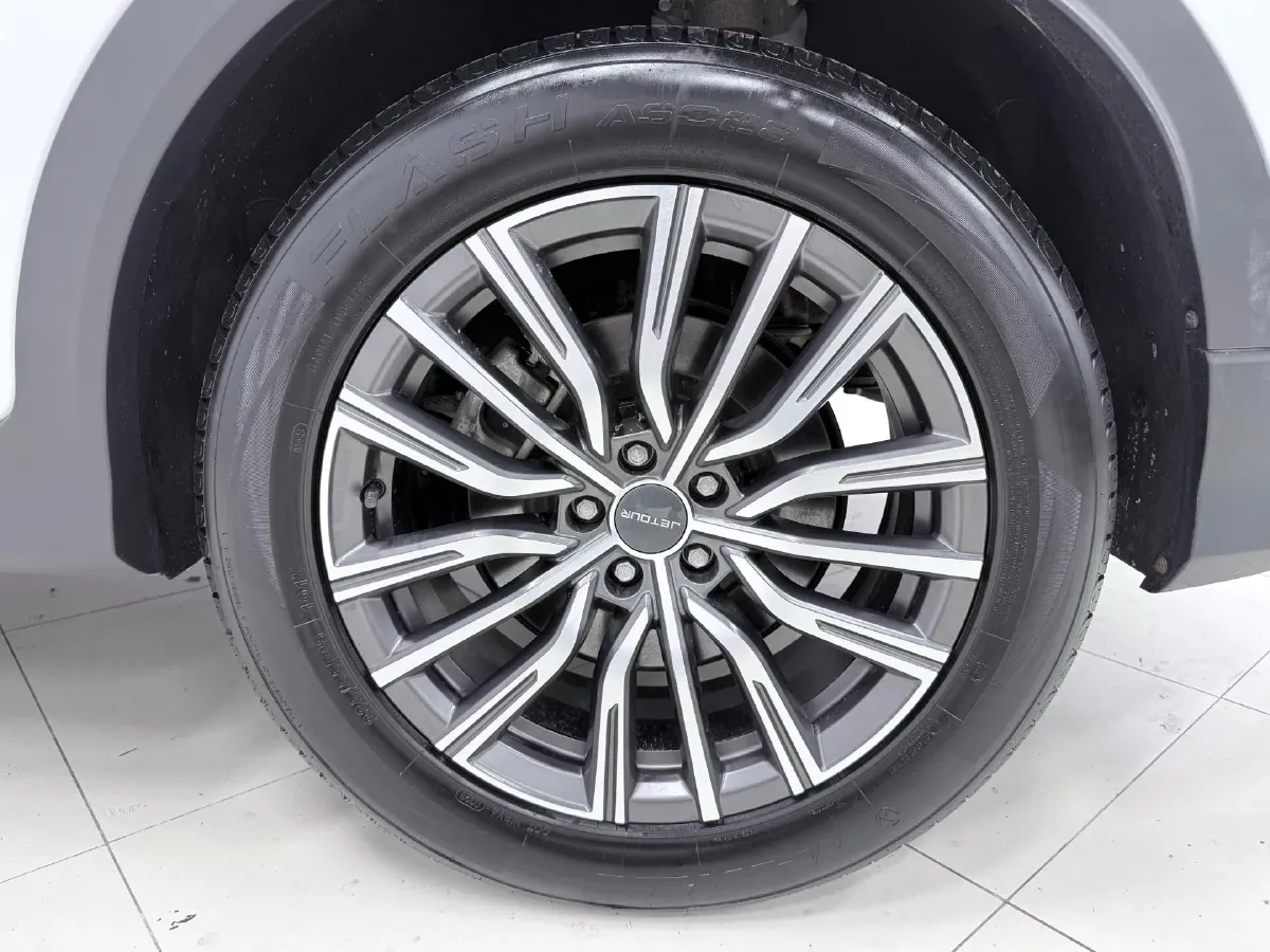 2023 ChangAn Oshan X7 Plus 1.5T 188HP L4 7DCT,autocango,china used car exporter,china ev exporter,chinese used car exporter,chinese used ev exporter