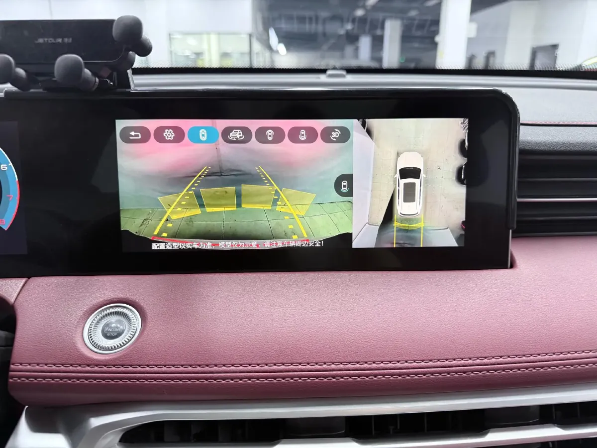 2023 ChangAn Oshan X7 Plus 1.5T 188HP L4 7DCT,autocango,china used car exporter,china ev exporter,chinese used car exporter,chinese used ev exporter