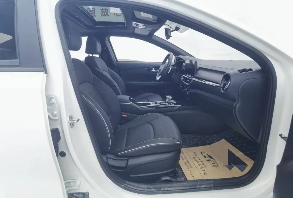 2023 Kia K3 1.4T 140HP L4 7DCT,autocango,china used car exporter,china ev exporter,chinese used car exporter,chinese used ev exporter