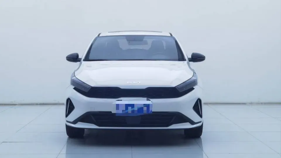 2023 Kia K3 1.4T 140HP L4 7DCT,autocango,china used car exporter,china ev exporter,chinese used car exporter,chinese used ev exporter