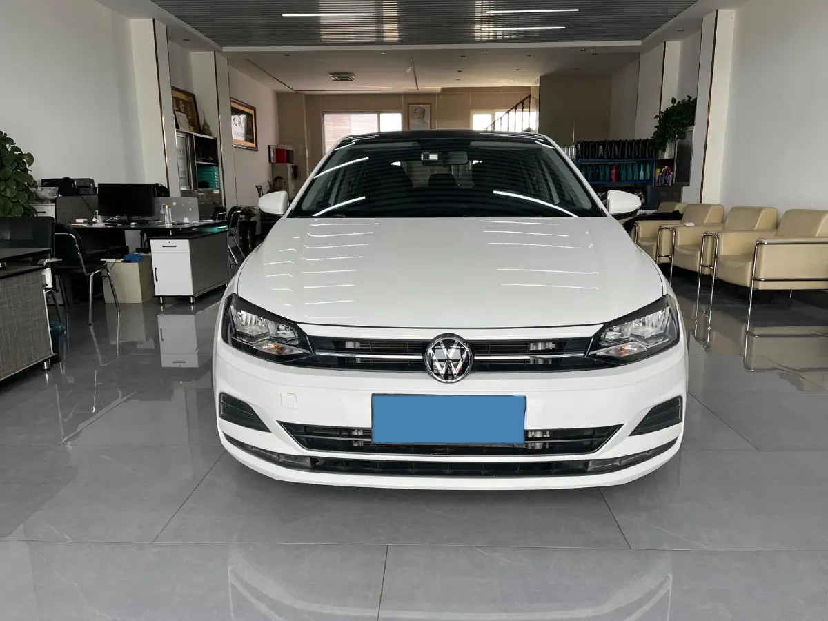 2023 Volkswagen Polo 1.5L 113HP L4 6AT,autocango,china used car exporter,china ev exporter,chinese used car exporter,chinese used ev exporter