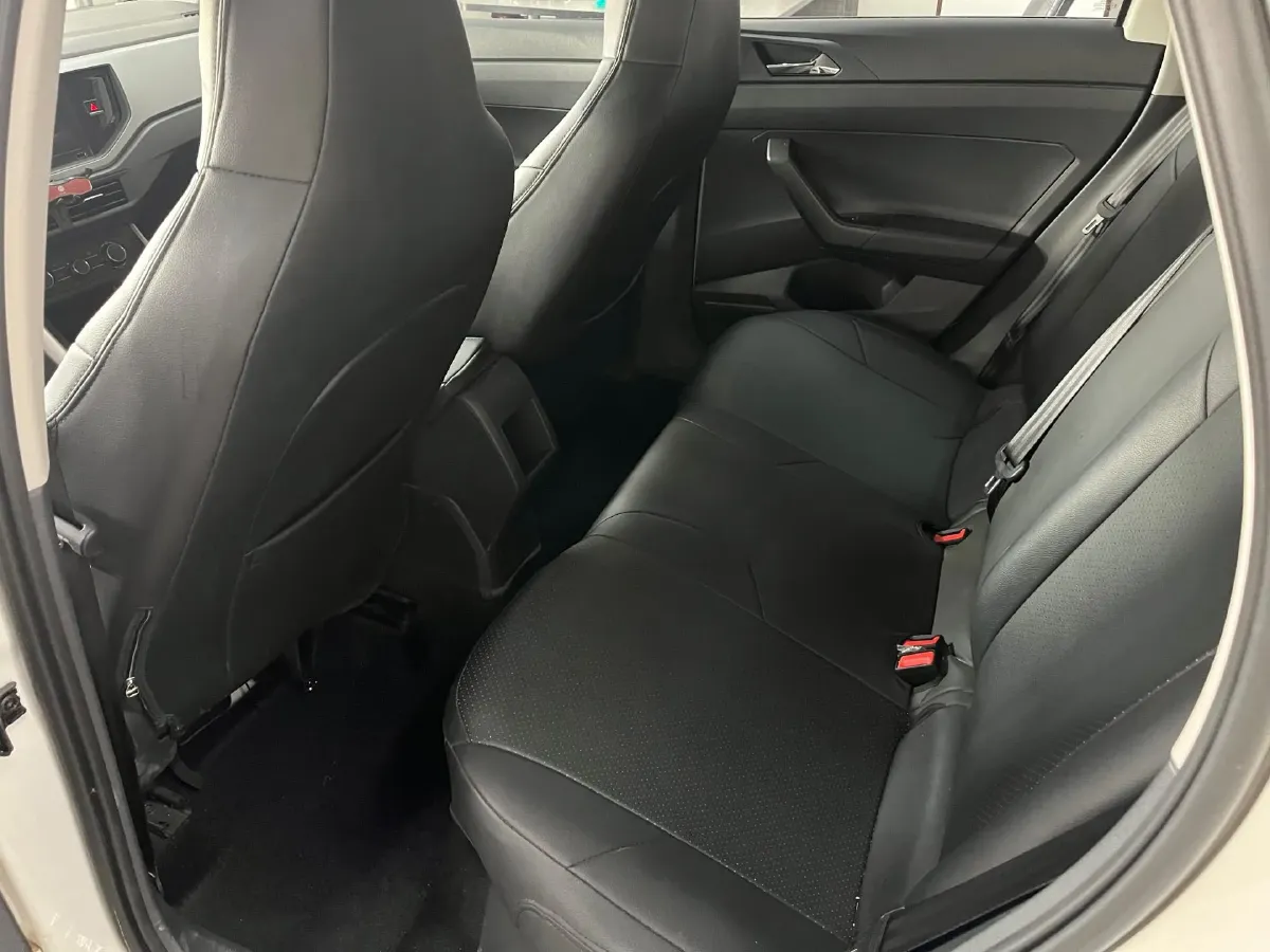 2023 Volkswagen Polo 1.5L 113HP L4 6AT,autocango,china used car exporter,china ev exporter,chinese used car exporter,chinese used ev exporter